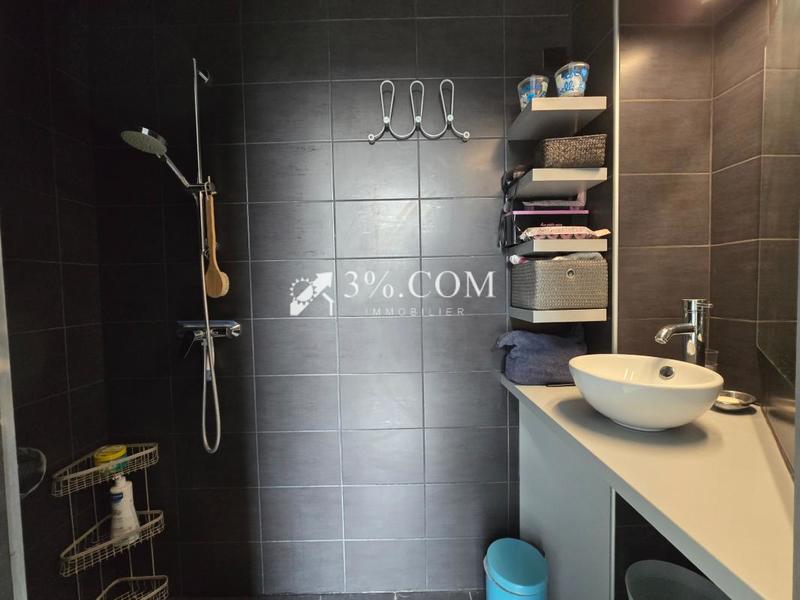 Loft - 231 m² - 6 pièces