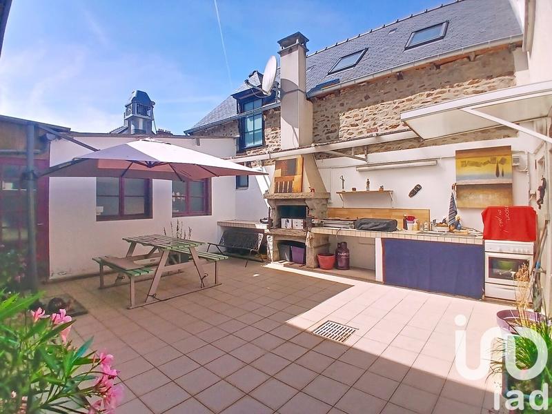 Maison de ville - 169 m² - 5 pièces
