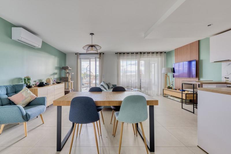 Appartement - 86 m² - 4 pièces