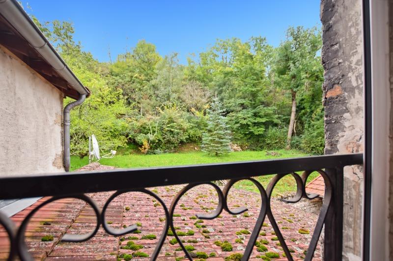 Propriété - 229 m² - 11 pièces