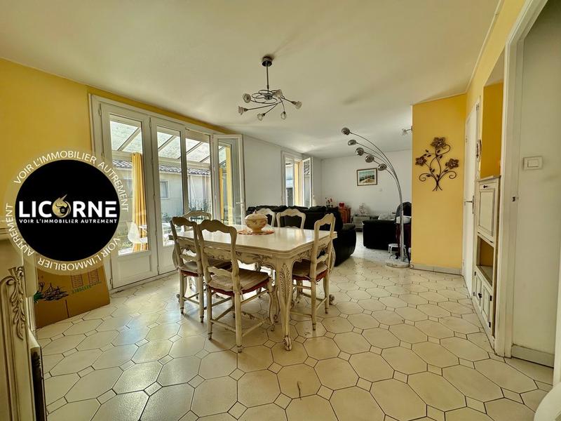 Villa - 105 m² - 5 pièces