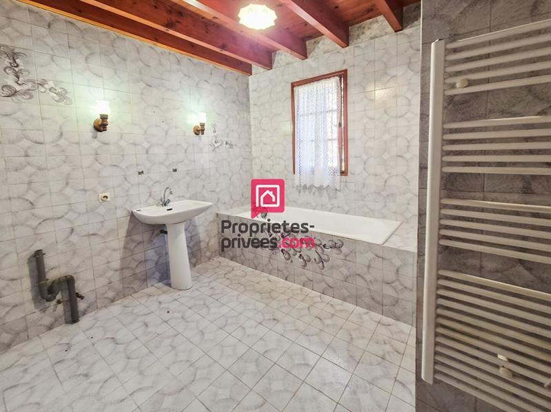 Maison - 157 m² - 6 pièces
