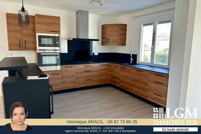 Appartement - 75 m² - 4 pièces