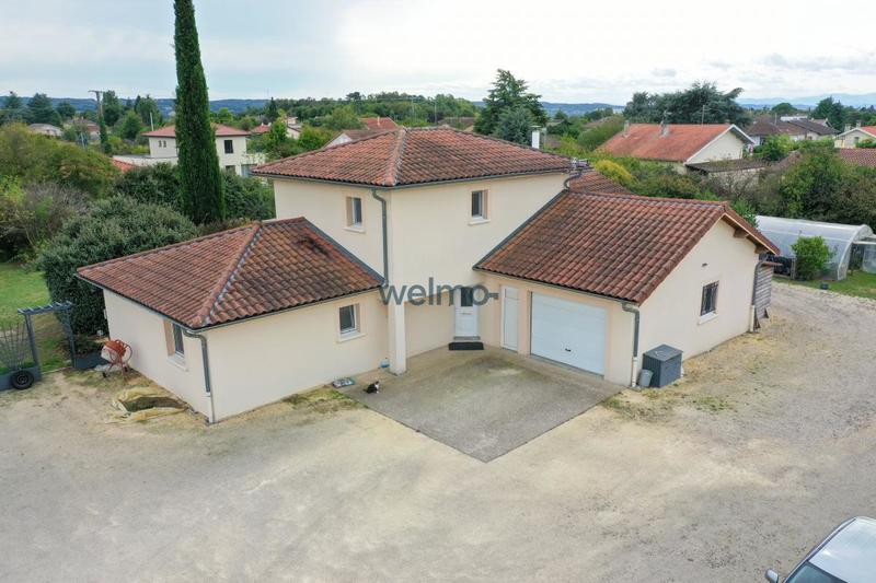 Maison - 176 m² - 6 pièces