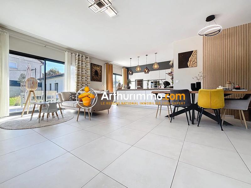 Maison - 125 m² - 5 pièces