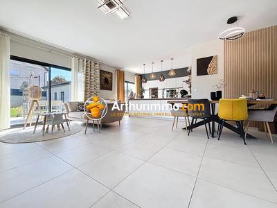 Maison - 125 m² - 5 pièces