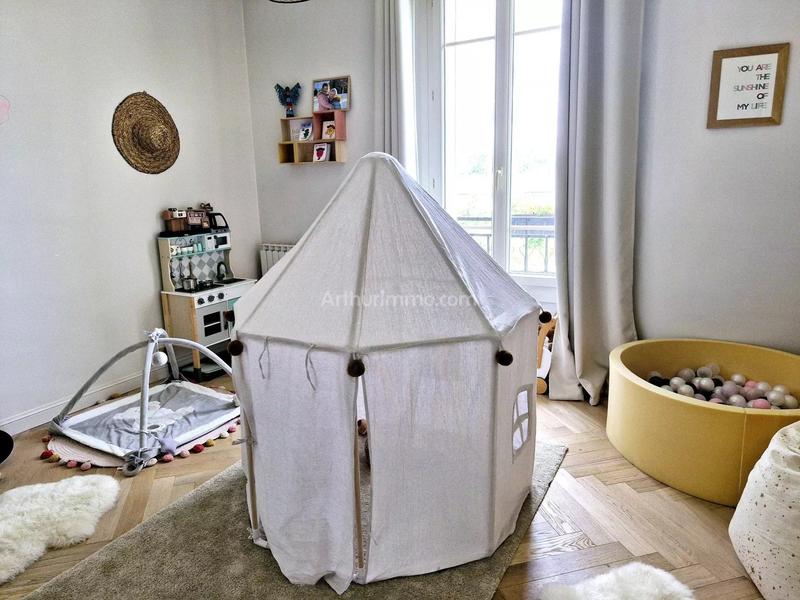 Maison - 200 m² - 8 pièces