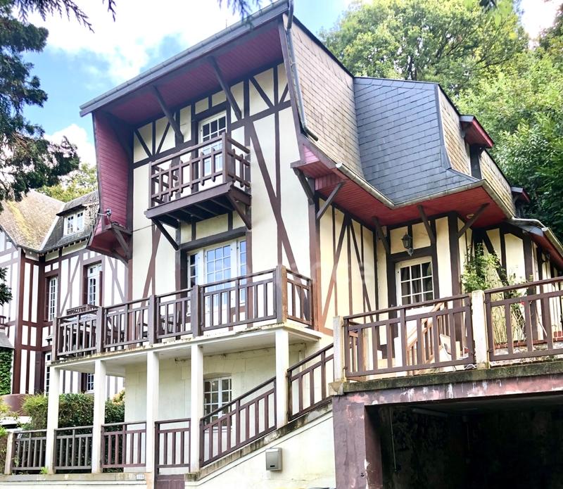 Maison - 118 m² - 6 pièces