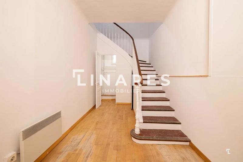 Appartement - 176 m² - 6 pièces