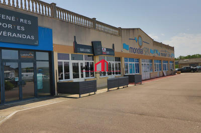 Local commercial - 193 m²