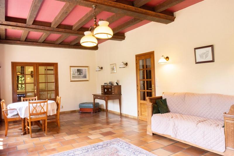 Maison - 276 m² - 13 pièces