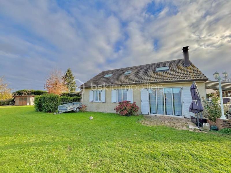 Maison - 128 m² - 6 pièces