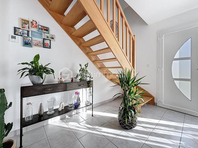 Maison - 105 m² - 6 pièces