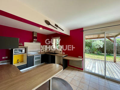 Maison - 98 m² - 5 pièces