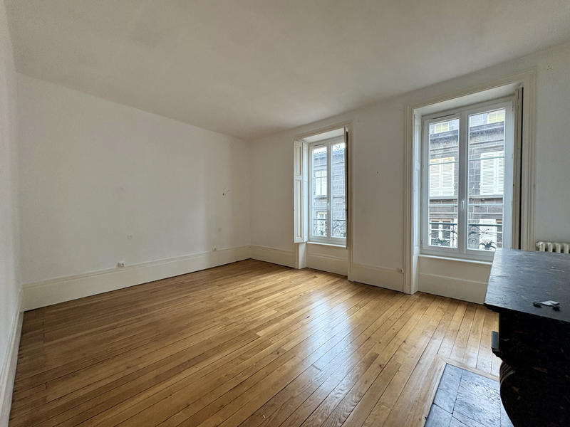 Appartement - 172 m² - 7 pièces