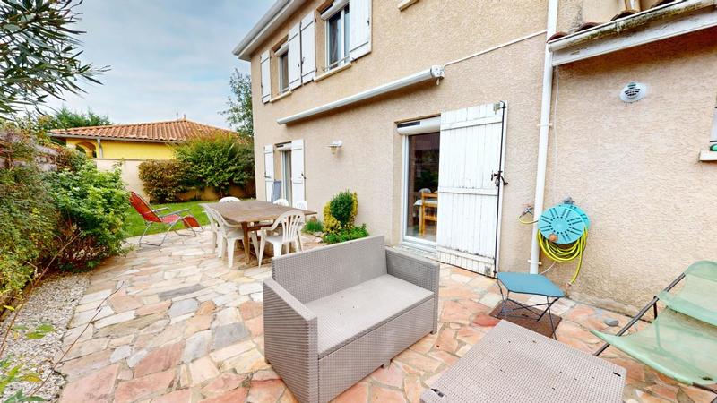 Maison - 106 m² - 5 pièces