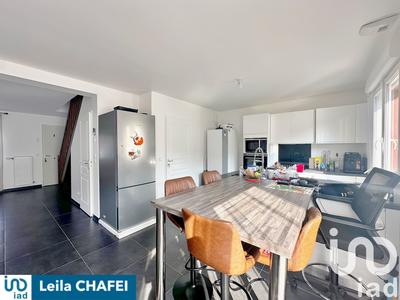 Maison - 86 m² - 5 pièces