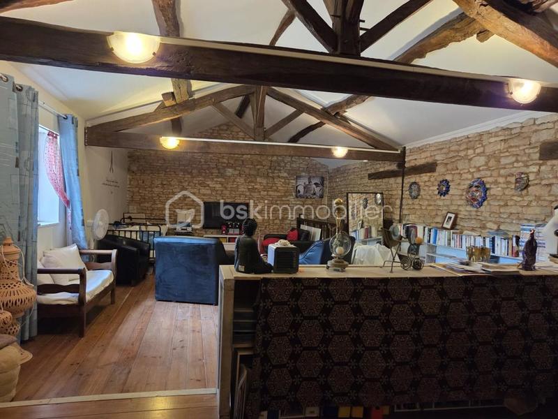 Maison ancienne - 223 m² - 6 pièces