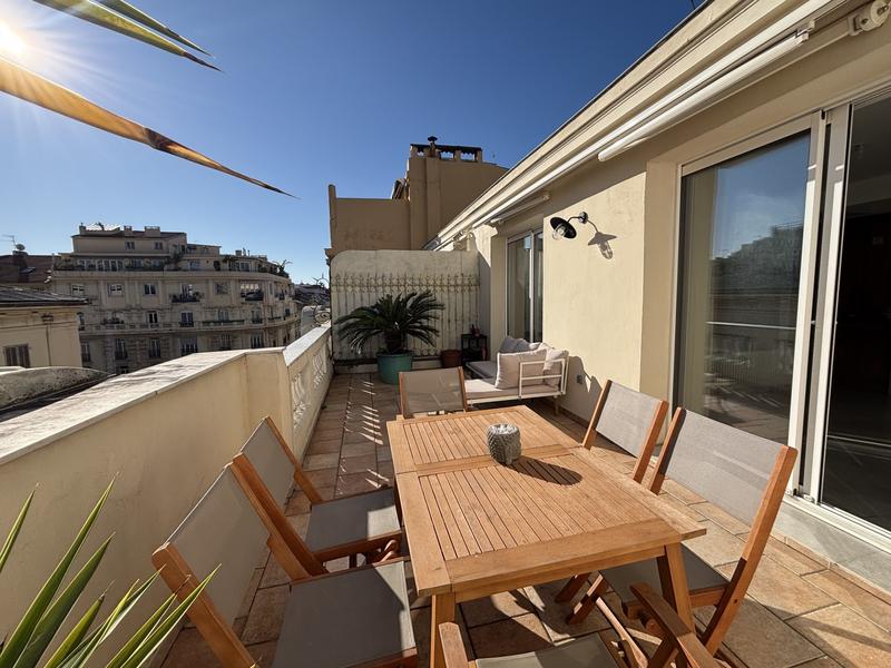 Appartement - 80 m² - 3 pièces