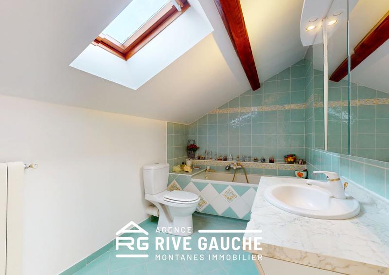 Maison traditionnelle - 130 m² - 4 pièces