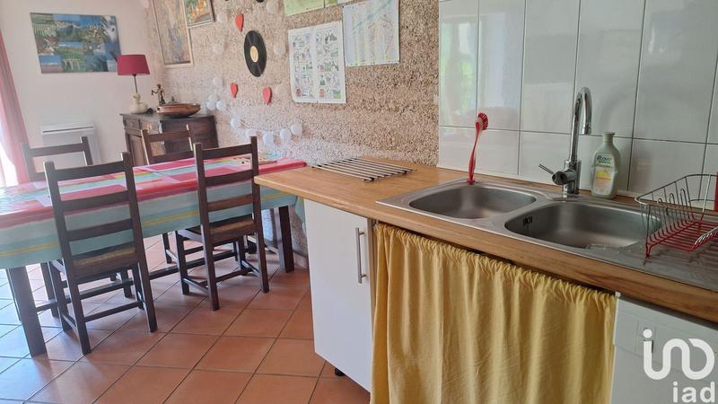 Maison - 300 m² - 13 pièces