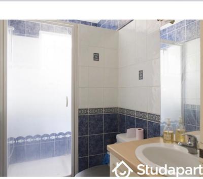 Chambre - 16 m² - 1 pièce