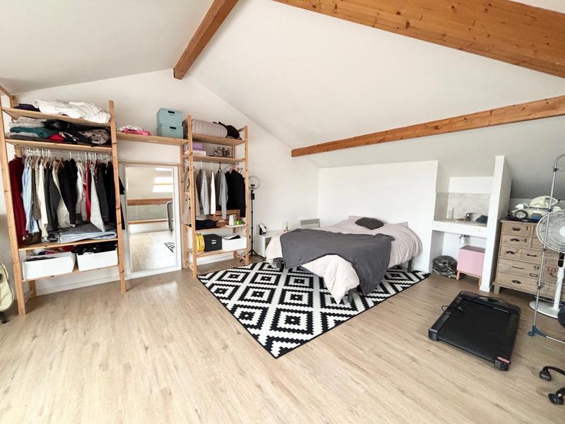 Appartement - 121 m² - 4 pièces