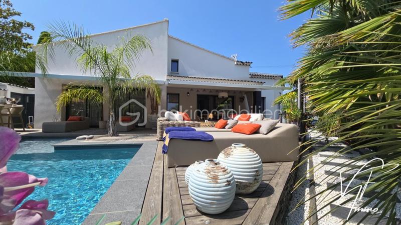 Maison d'architecte - 200 m² - 6 pièces