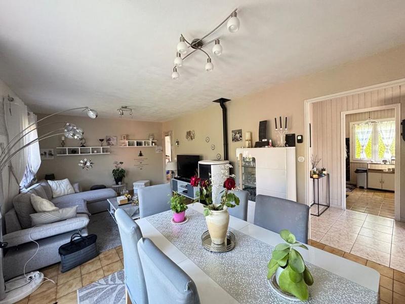 Maison - 108 m² - 6 pièces