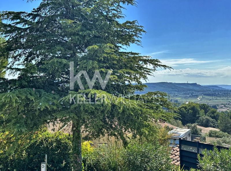 Maison - 83 m² - 3 pièces