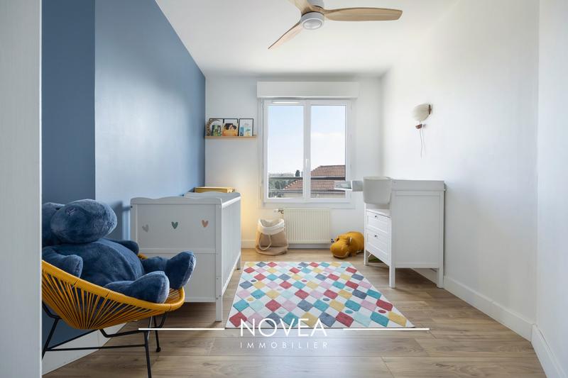 Appartement - 70 m² - 3 pièces