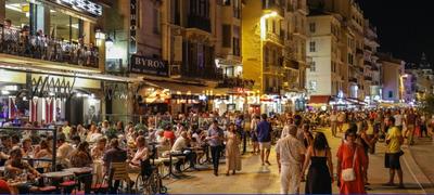 Appartement - 190 m² - 5 pièces