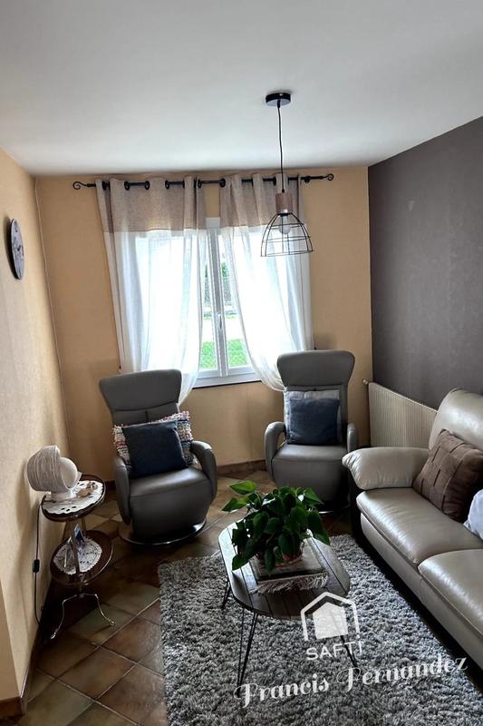 Maison - 120 m² - 5 pièces