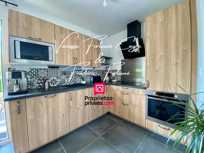 Maison - 80 m² - 4 pièces