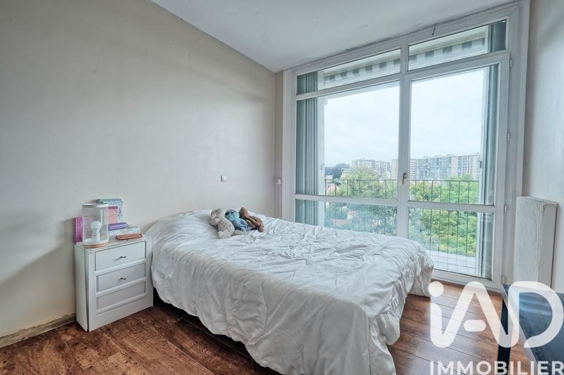 Appartement - 84 m² - 5 pièces