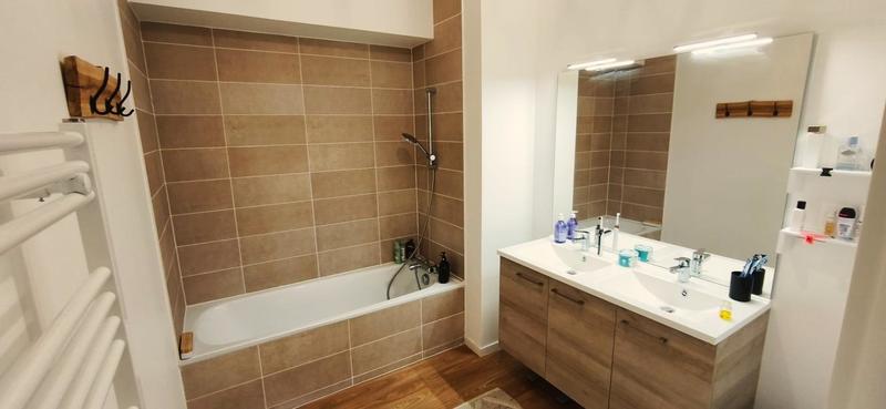 Appartement - 85 m² - 4 pièces