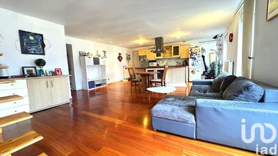 Duplex - 84 m² - 4 pièces