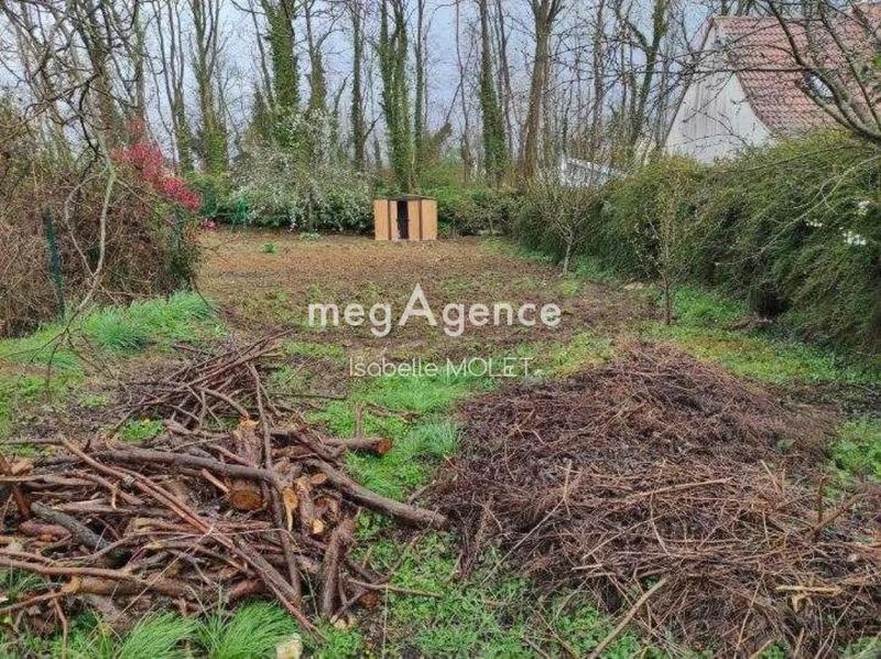 Terrain constructible - 393 m²