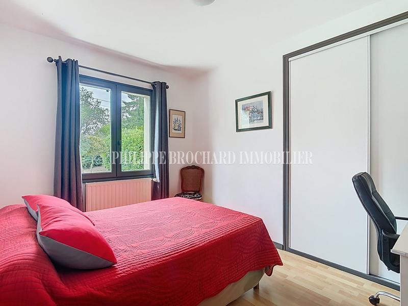 Maison traditionnelle - 112 m² - 6 pièces