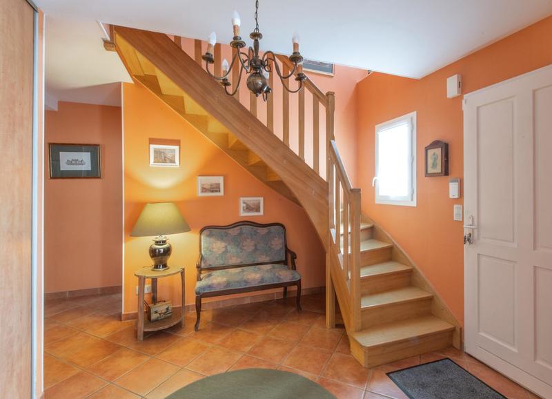 Maison - 183 m² - 8 pièces