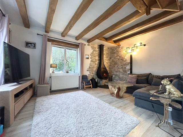 Maison - 198 m² - 7 pièces