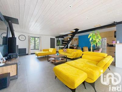 Maison - 157 m² - 5 pièces