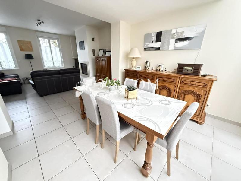 Maison - 130 m² - 6 pièces