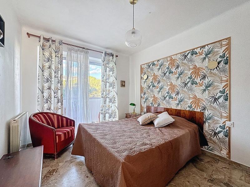 Appartement - 98 m² - 4 pièces