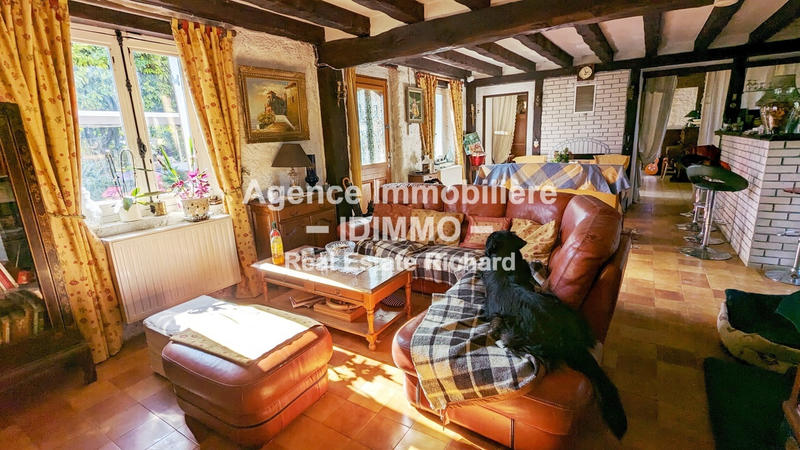 Maison - 296 m² - 9 pièces