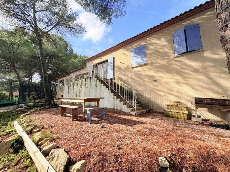 Maison - 156 m² - 6 pièces