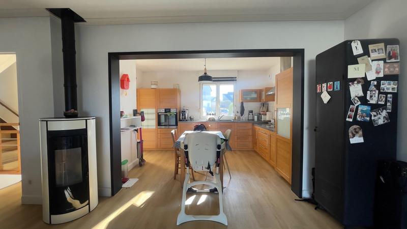 Maison traditionnelle - 160 m² - 6 pièces