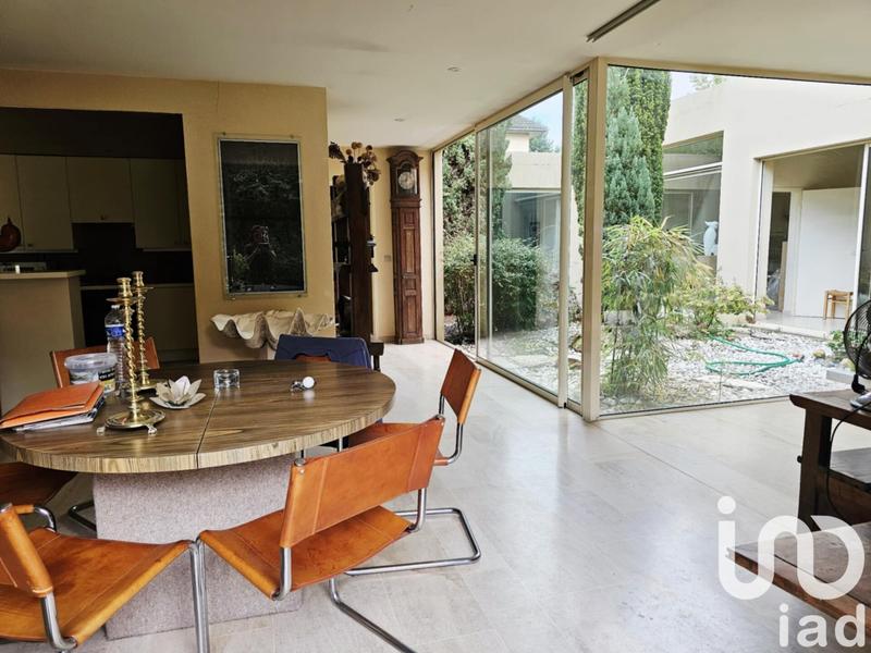 Maison de maîtres - 232 m² - 7 pièces