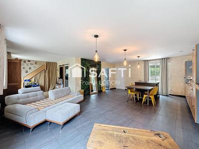 Maison - 100 m² - 5 pièces