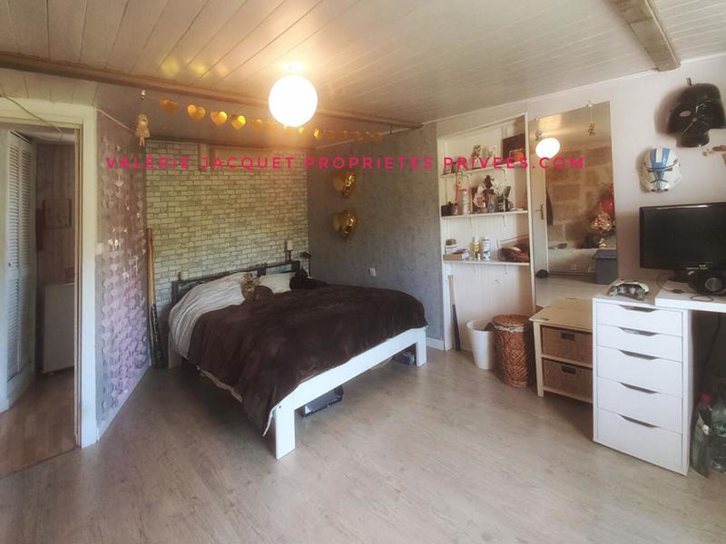 Maison - 200 m² - 8 pièces